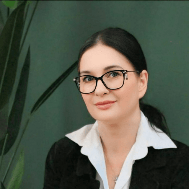 Семья рядом друг с другом